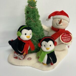 Hallmark Jingle Pals Very Merry Trio Animated Singing Snowman/Penguins